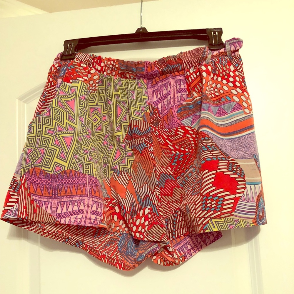 Boutique Tyche shorts, Size L